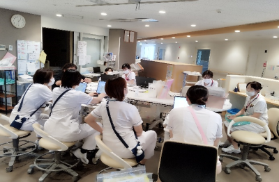 カンファレンス